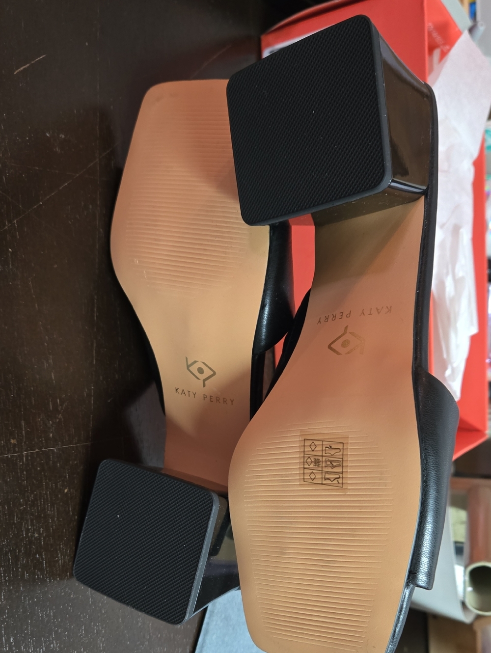 Katy Perry The Gemm Slide Black Sandle - 5.5 - NIB - Picture 4 of 6